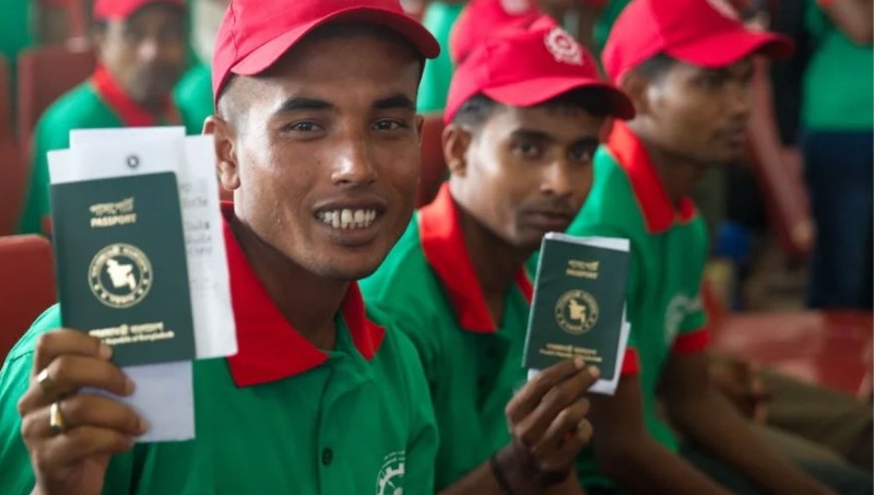 মালয়েশিয়ায় বিনা খরচে ১০ হাজার কর্মী পাঠাবে সরকার